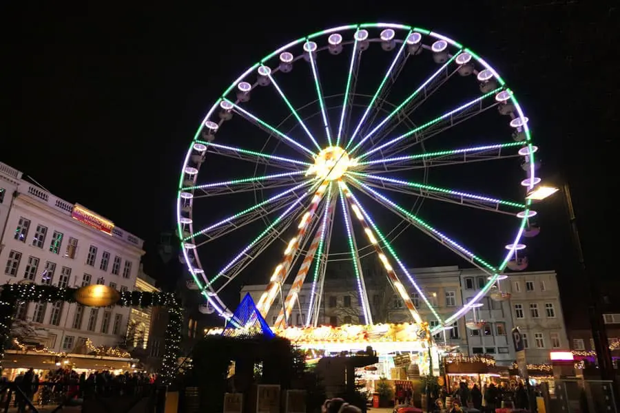 Weihnachtsmarkt Lübeck Riesenrad